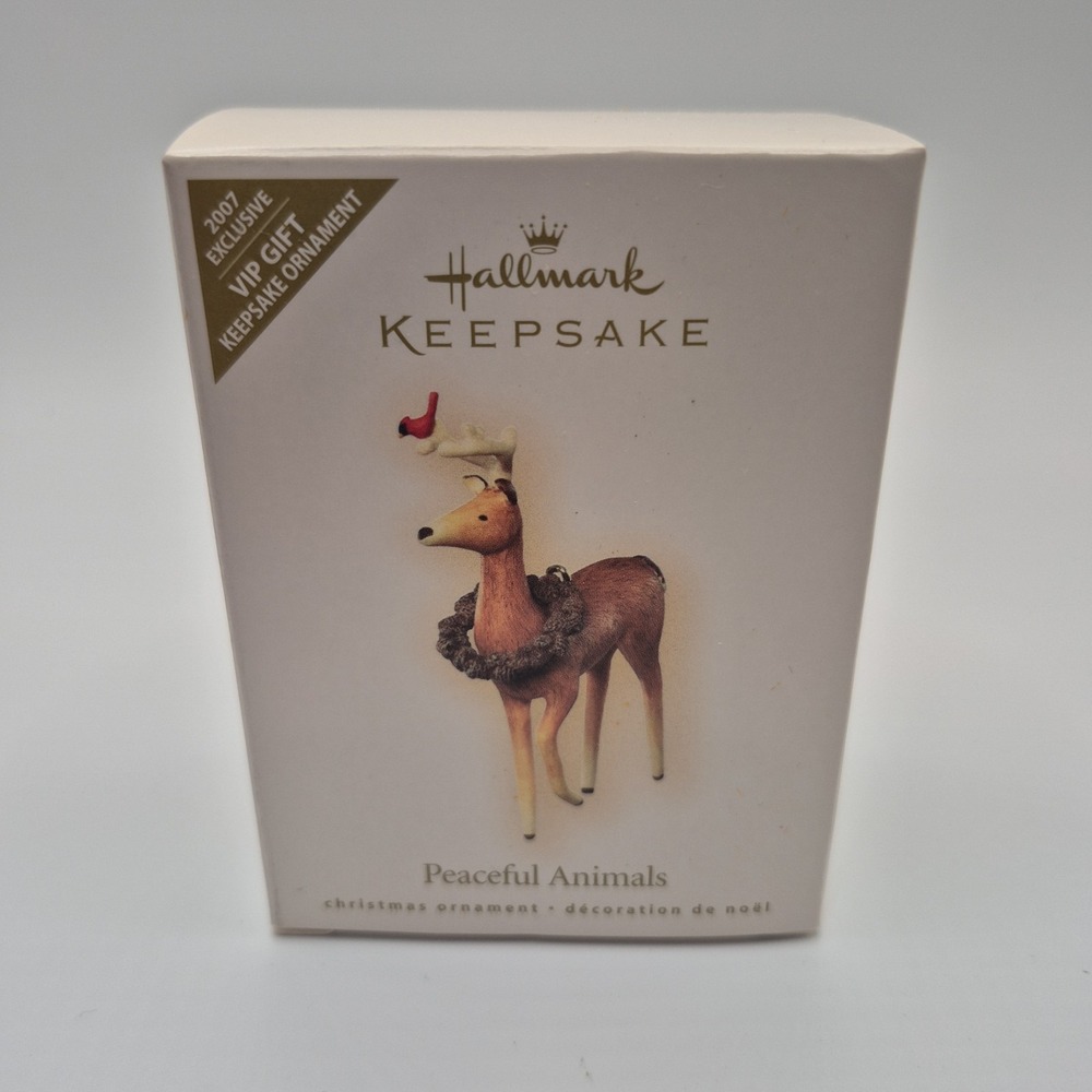Hallmark Keepsake Peaceful Animals Christmas ornament Deer Cardinal Wreath  2007